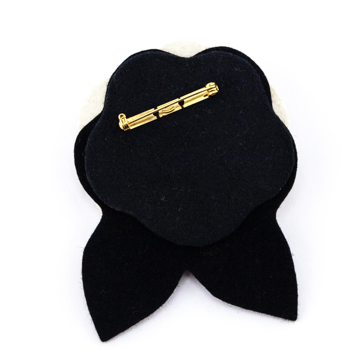 Chanel Black 
White Camellia Felt Brooch - Replica Handbag 
 - Replica Handbags 
Best Quality
 Designer Handbags 
Preloved Fashions