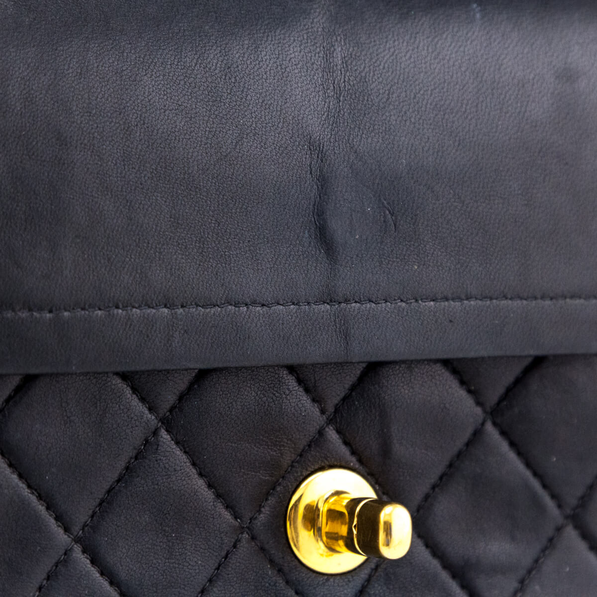 Chanel Navy Quilted Lambskin Vintage Medium Classic Double Flap Bag - Replica Handbag 
 - Replica Handbags 
Best Quality
 Designer Handbags 
Preloved Fashions