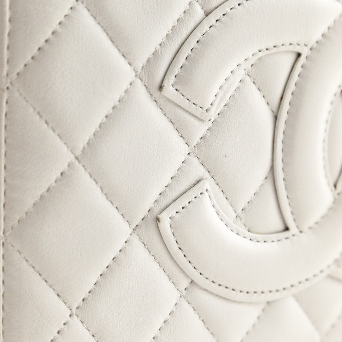 Chanel White Quilted Lambskin Vintage CC Tote Bag - Replica Handbag 
 - Replica Handbags 
Best Quality
 Designer Handbags 
Preloved Fashions