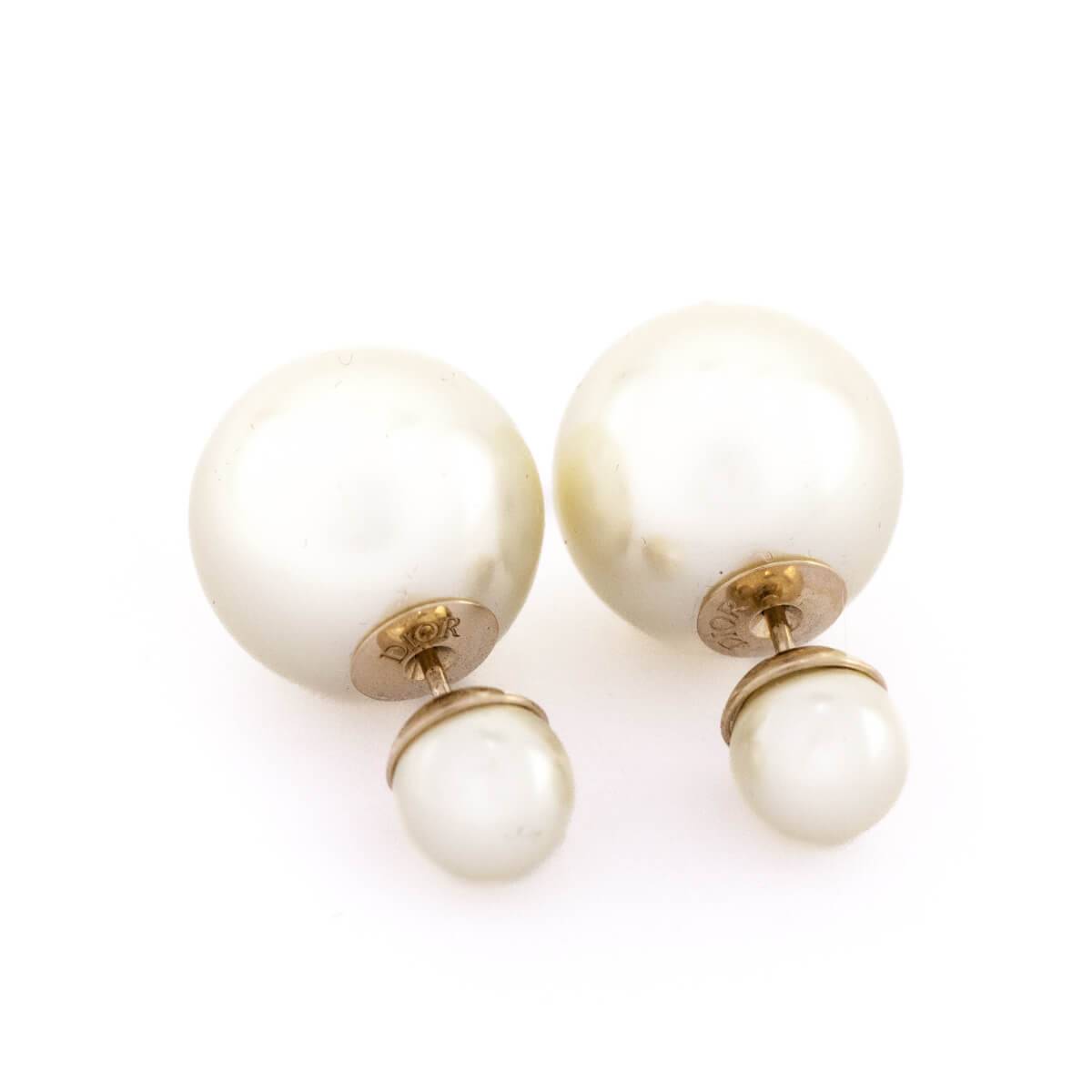 Dior Faux Pearl Tribales Stud Earrings - Replica Handbag 
 - Replica Handbags 
Best Quality
 Designer Handbags 
Preloved Fashions