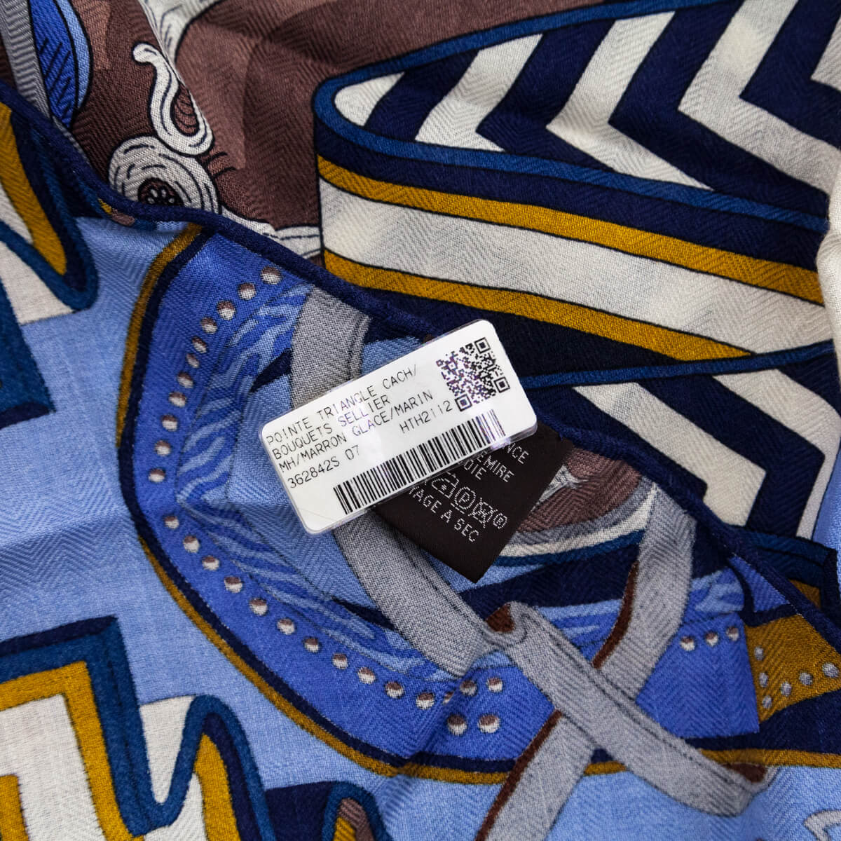 Hermes Taupe 
Navy Bouquets Sellier Cashmere Giant Triangle Scarf - Replica Handbag 
 - Replica Handbags 
Best Quality
 Designer Handbags 
Preloved Fashions