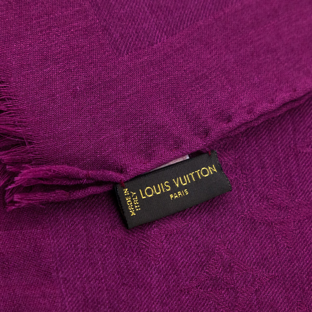 Louis Vuitton Magenta Monogram Cashmere Oblong Scarf - Replica Handbag 
 - Replica Handbags 
Best Quality
 Designer Handbags 
Preloved Fashions