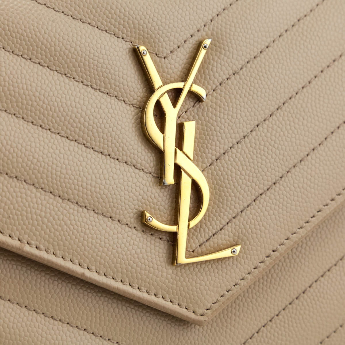 Saint Laurent Beige Grain De Poudre Matelasse Chevron Monogram Chain Wallet - Replica Handbag 
 - Replica Handbags 
Best Quality
 Designer Handbags 
Preloved Fashions