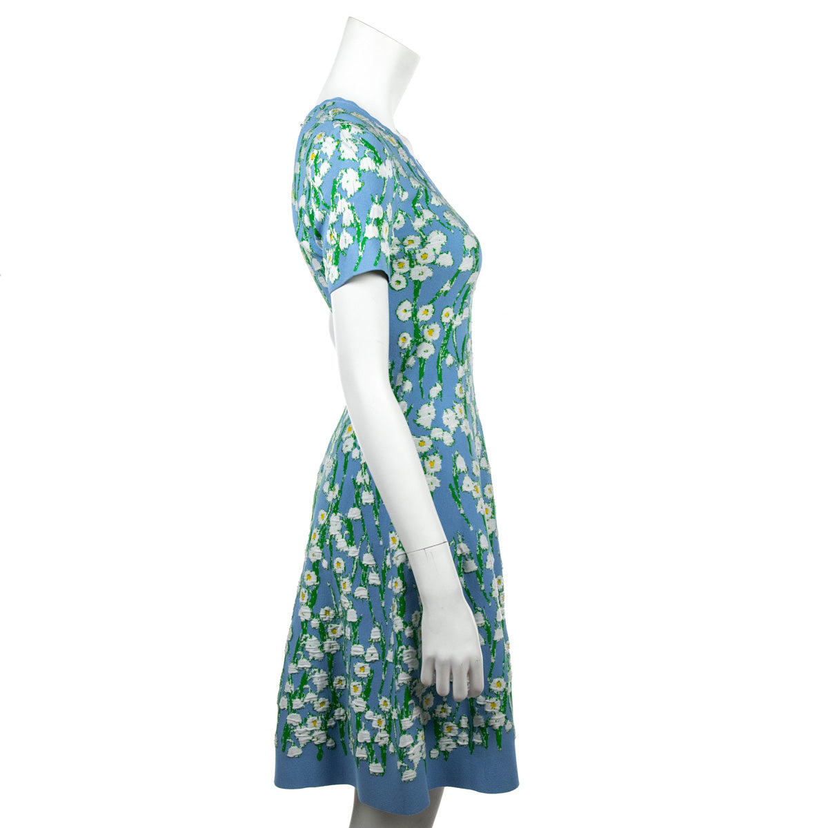 Carolina Herrera Blue Floral Stretch Knit Short Sleeve Dress Size XS | US 4 - Replica Handbag 
 - Replica Handbags 
Best Quality
 Designer Handbags 
Preloved Fashions