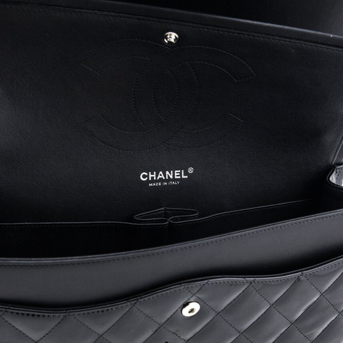 Chanel Black Quilted Patent Leather Jumbo Large Classic Double Flap Bag - Replica Handbag 
 - Replica Handbags 
Best Quality
 Designer Handbags 
Preloved Fashions