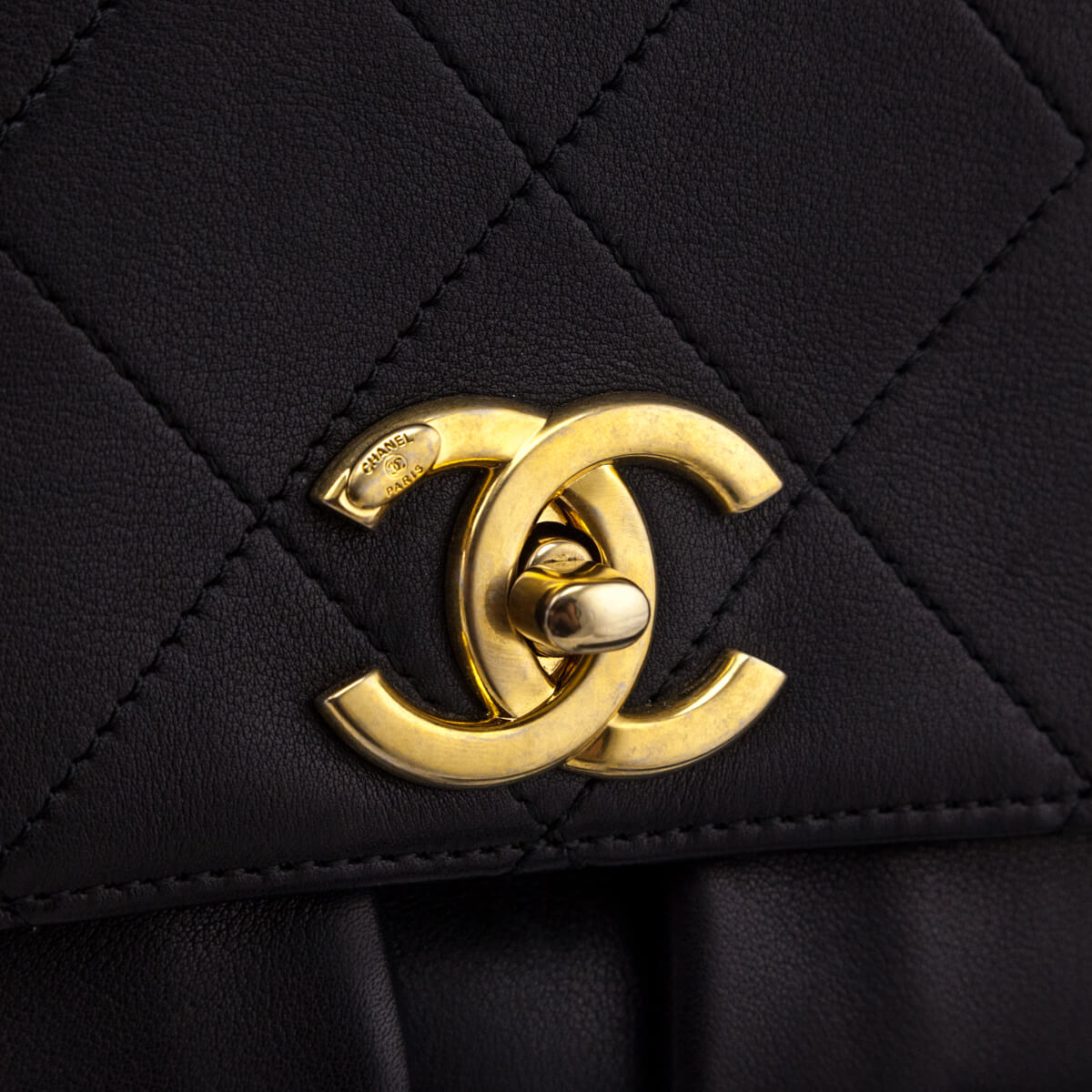 Chanel Black Stitched Calfskin Small Paris in Rome Messenger Bag - Replica Handbag 
 - Replica Handbags 
Best Quality
 Designer Handbags 
Preloved Fashions