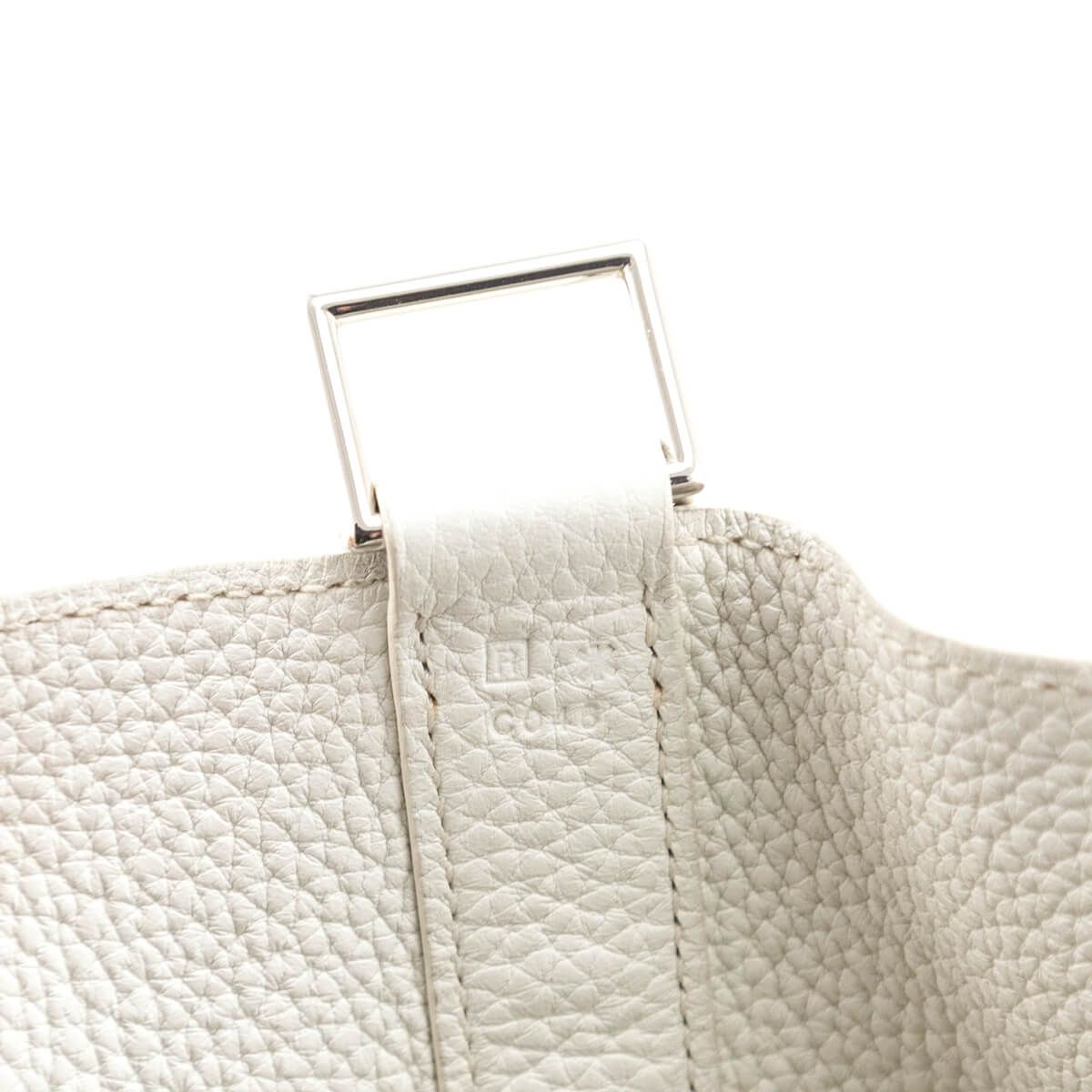 Hermes White Clemence Picotin 31 TGM - Replica Handbag 
 - Replica Handbags 
Best Quality
 Designer Handbags 
Preloved Fashions