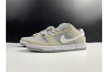 NIKE SB DUNK LOW SUMMIT WHITE WOLF GREY - AR0778-110