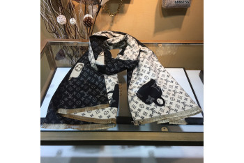 Louis Vuitton Scarf