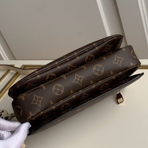 High Quality Luxury Louis Vuitton Pochette Metis Monogram – Style 47820 product detail