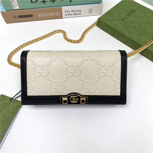 High Quality Luxury Gucci GG Wallet With Chain (Varied Colors) product detail
