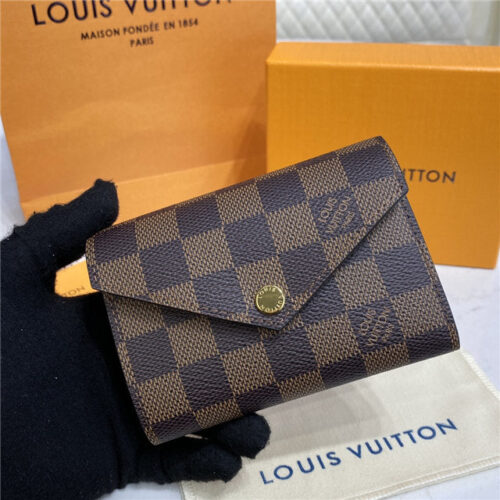 High Quality Luxury Louis Vuitton Victorine Wallet Rose Ballerine – Style 48175