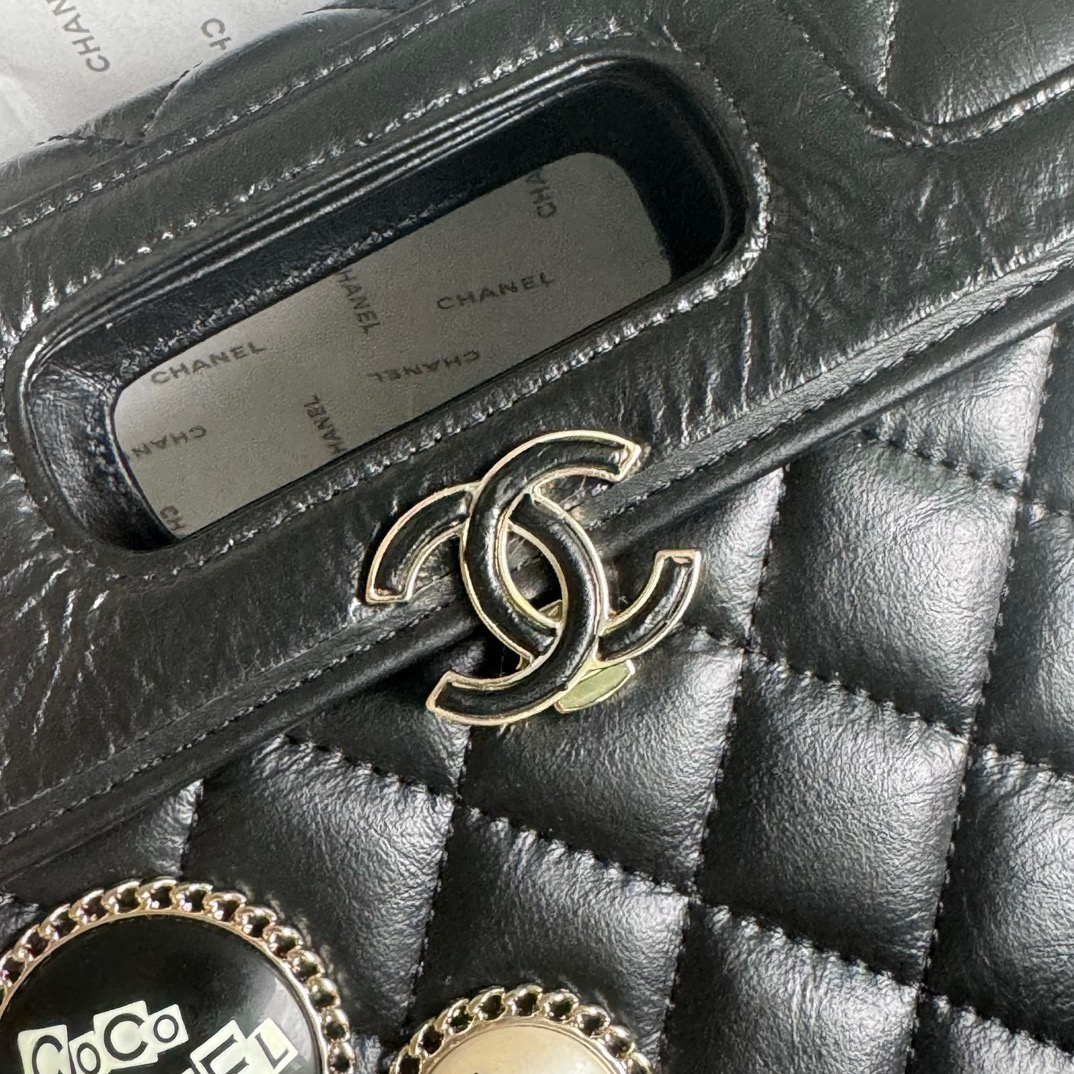 High Quality Luxury Chanel Badge Flap Bag – Style 46901 product detail