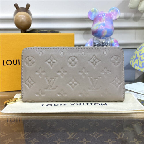 High Quality Luxury Louis Vuitton Zippy Wallet Taupe