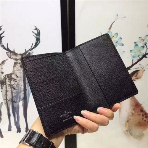 High Quality Luxury Louis Vuitton Passport Cover Damier Graphite product detail