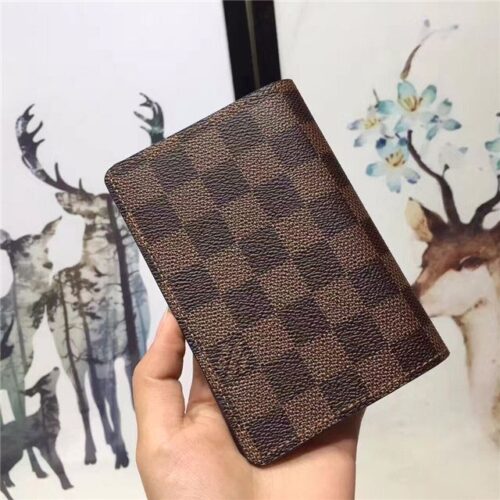 High Quality Luxury Louis Vuitton Passport Cover Damier Ebene product detail
