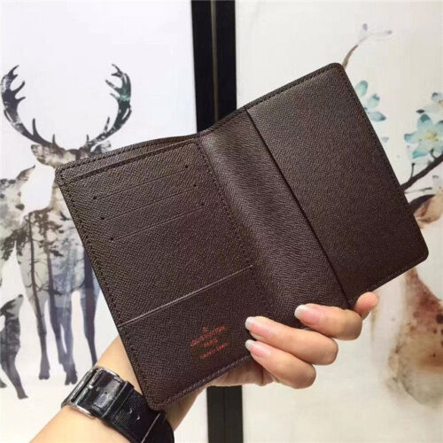 High Quality Luxury Louis Vuitton Passport Cover Damier Ebene product detail