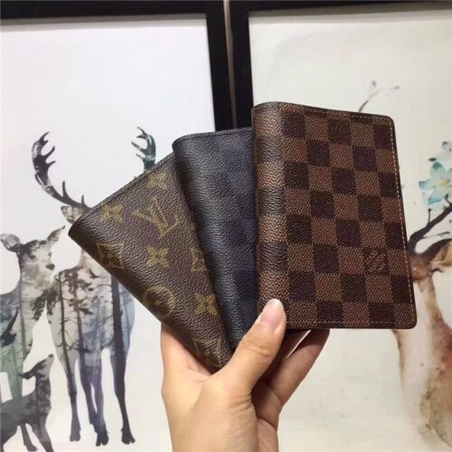 High Quality Luxury Louis Vuitton Passport Cover Monogram product detail