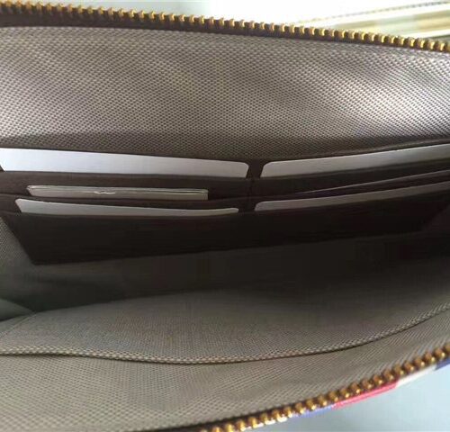 High Quality Luxury Gucci Courrier GG Supreme Pouch (Varied Colors) product detail