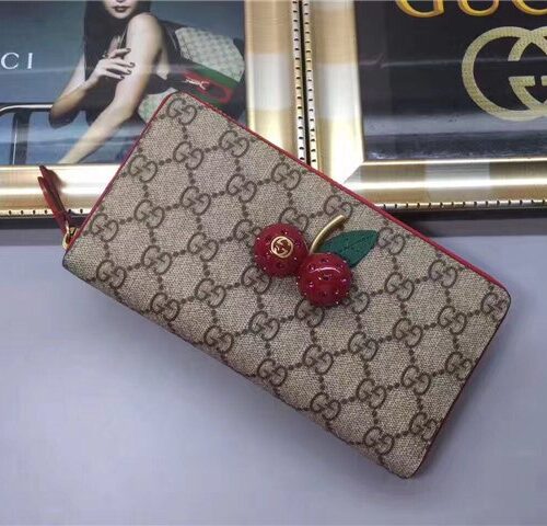High Quality Luxury Gucci GG Supreme Zip Around Wallet With Cherries alternate view