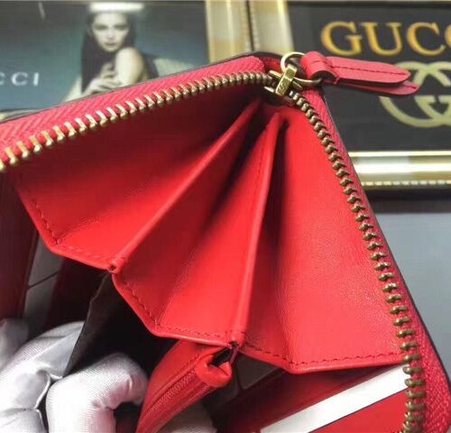 High Quality Luxury Gucci GG Supreme Zip Around Wallet With Cherries product detail