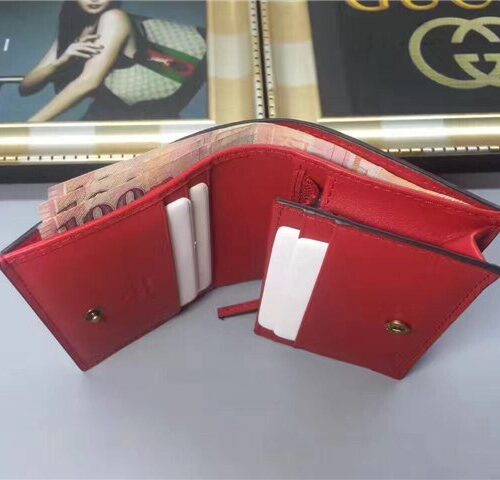 High Quality Luxury Gucci GG Supreme Card Case With Cherries product detail