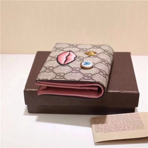 High Quality Luxury Gucci Card Case With Embroidered Face Pink alternate view