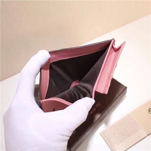 High Quality Luxury Gucci Card Case With Embroidered Face Pink product detail