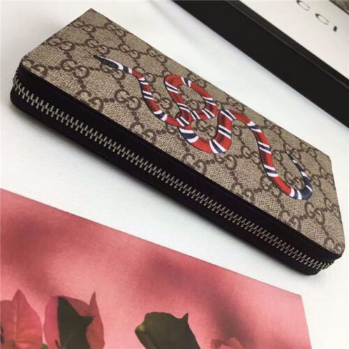 High Quality Luxury Gucci GG Supreme Zip Around Wallet Snake Print product detail