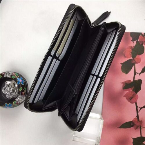 High Quality Luxury Gucci GG Supreme Zip Around Wallet Snake Print product detail