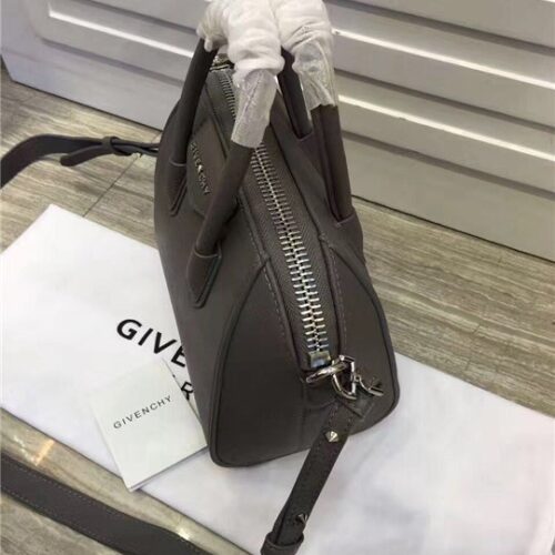 High Quality Luxury Givenchy Mini Antigona Shoulder Bag (Varied Colors) product detail