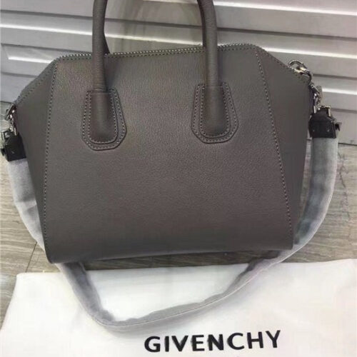 High Quality Luxury Givenchy Small Antigona (Varied Colors) product detail