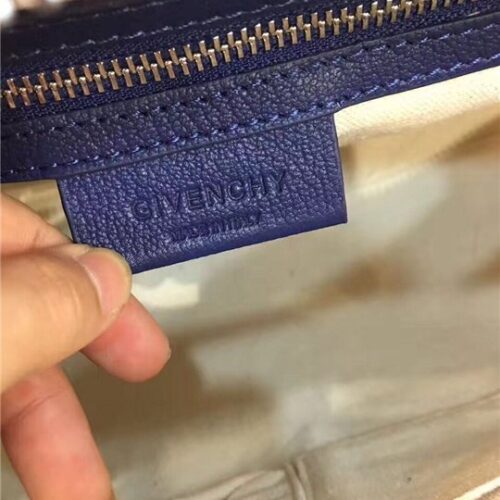 High Quality Luxury Givenchy Small Antigona (Varied Colors) product detail