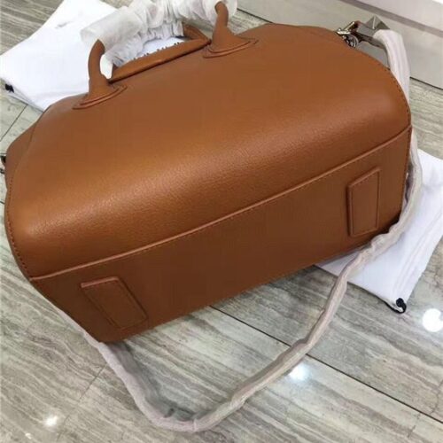 High Quality Luxury Givenchy Small Antigona (Varied Colors) product detail