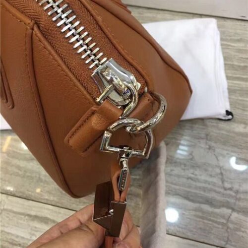 High Quality Luxury Givenchy Small Antigona (Varied Colors) product detail