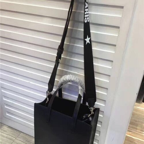 High Quality Luxury Givenchy Stargate Leather Tote (Varied Colors) product detail