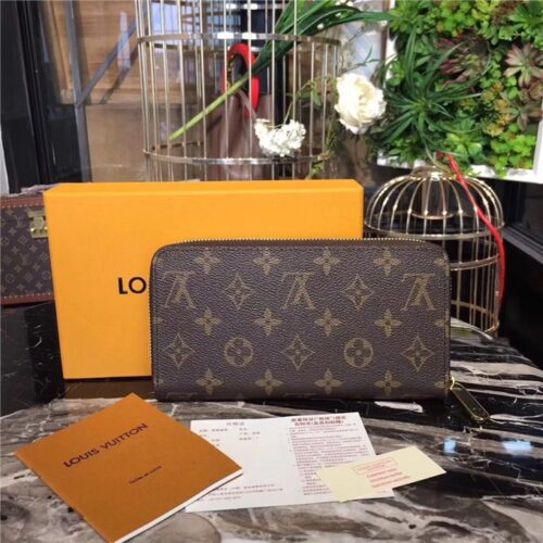 High Quality Luxury Louis Vuitton Zippy Wallet Monogram Canvas product detail