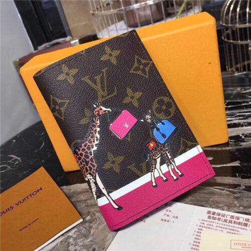 High Quality Luxury Louis Vuitton Passport Cover Monogram Canvas alternate view