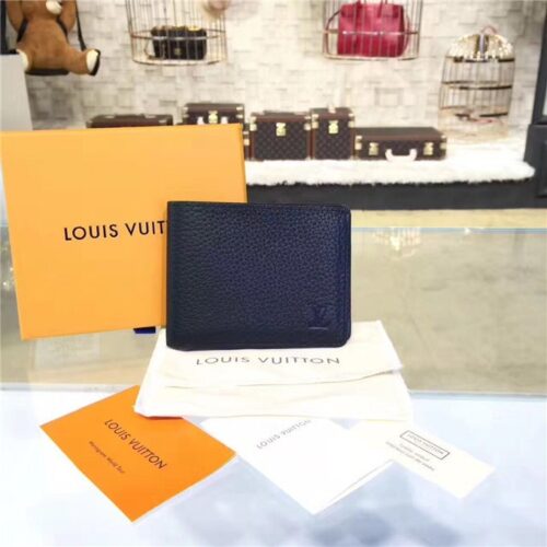 High Quality Luxury Louis Vuitton Multiple Wallet Taurillon Leather Noir alternate view