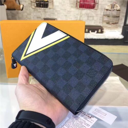 High Quality Luxury Louis Vuitton Zippy Organizer Jaune alternate view
