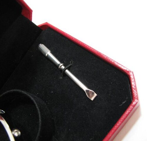 High Quality Luxury Cartier Gorgeous Love Bracelet Silver (Men Size) product detail