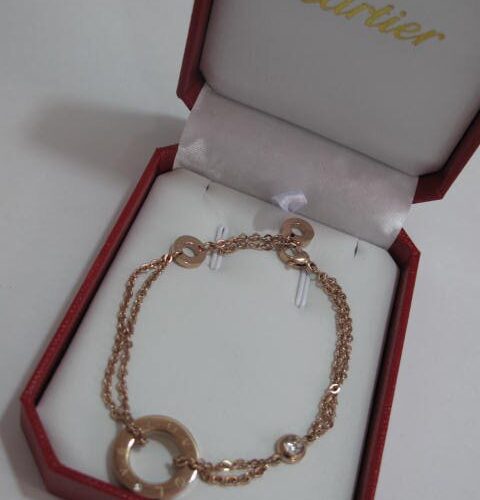 Cartier LOVE-style bracelet product photo 2