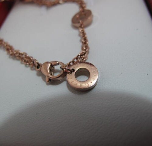 Cartier LOVE-style bracelet product photo 4