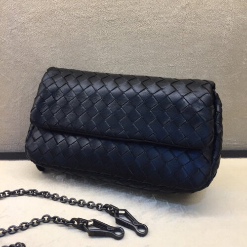 High Quality Luxury Bottega Veneta Womens Bags Black alternate view