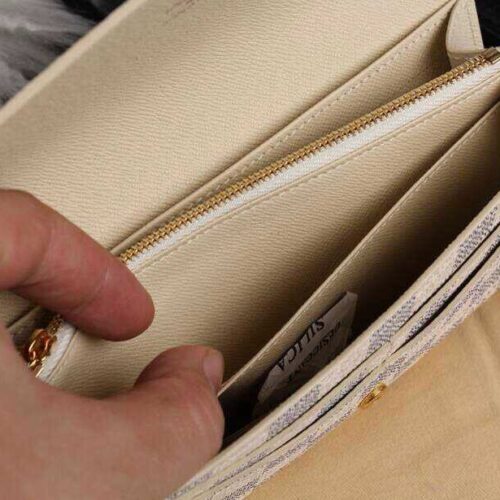 High Quality Luxury Louis Vuitton Sarah Wallet Damier Azur product detail
