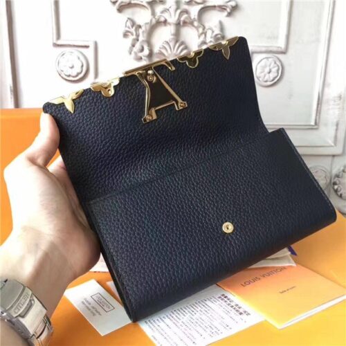 High Quality Luxury Louis Vuitton Capucines Wallet Noir product detail