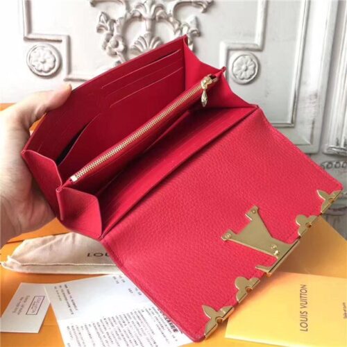 High Quality Luxury Louis Vuitton Capucines Wallet Red product detail
