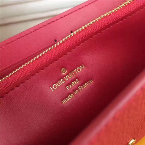 High Quality Luxury Louis Vuitton Capucines Wallet Red product detail