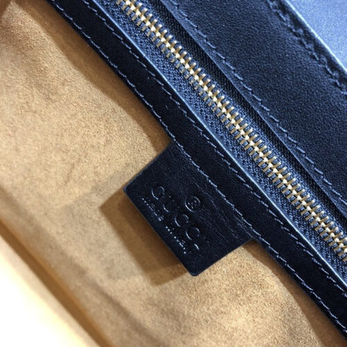 High Quality Luxury Gucci GG Supreme Monogram Small Padlock Shoulder Bag product detail