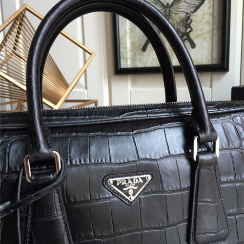High Quality Luxury Prada Mens Briefcase Mens Bag product detail